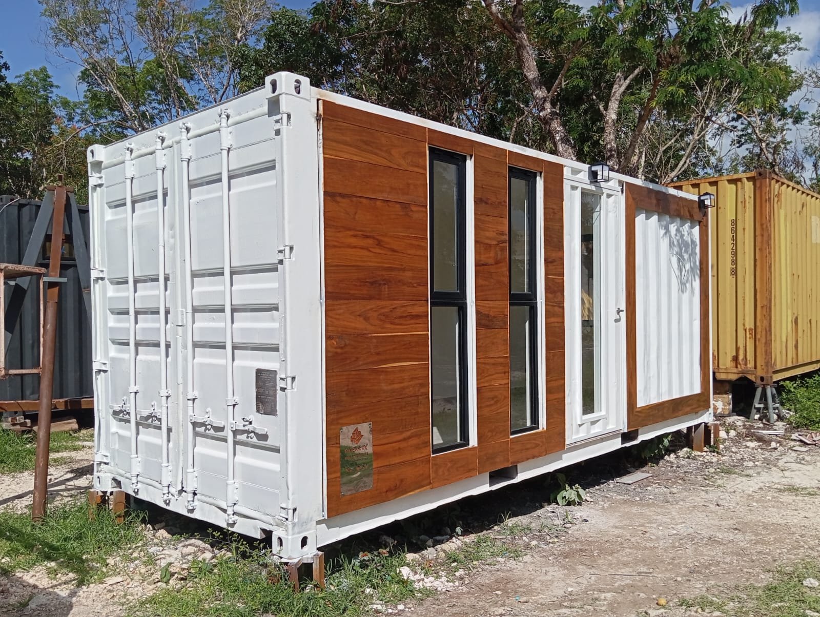 WhatsApp Image 2025-01-31 at 12.22.12